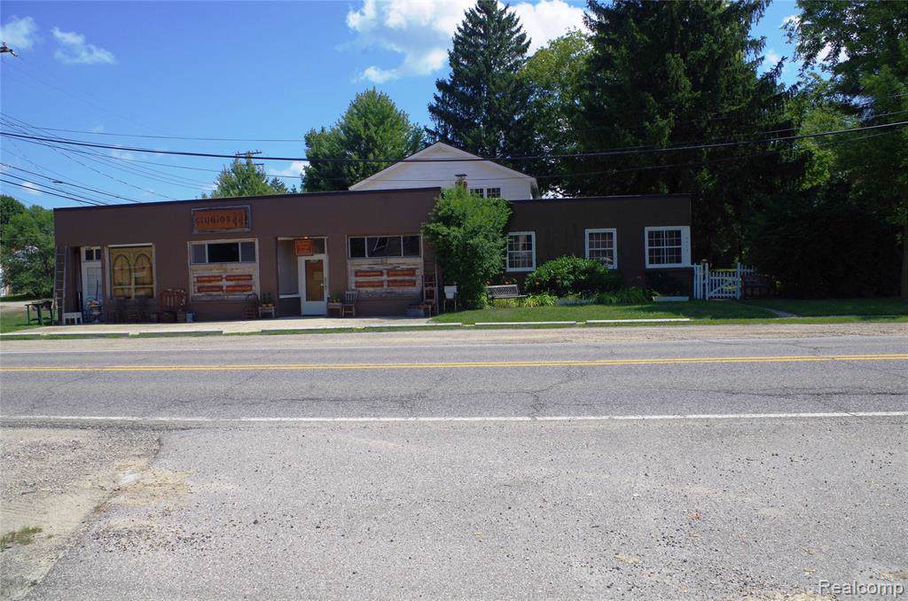 4464 Forest St - Photo 1