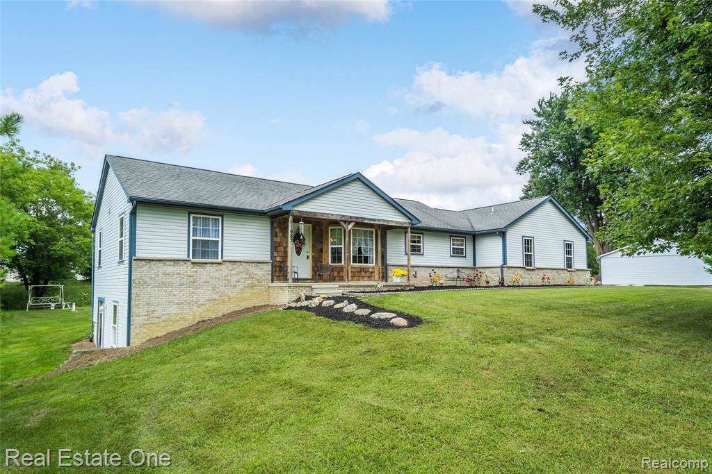 11685 Nicholson Rd - Photo 1