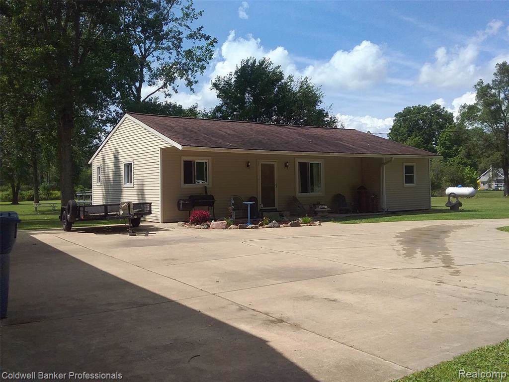 424 Mizner St - Photo 1