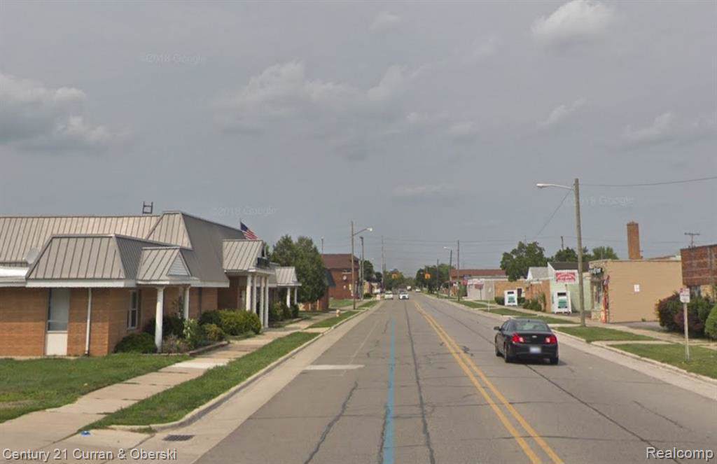 6053 Chase Rd - Photo 1