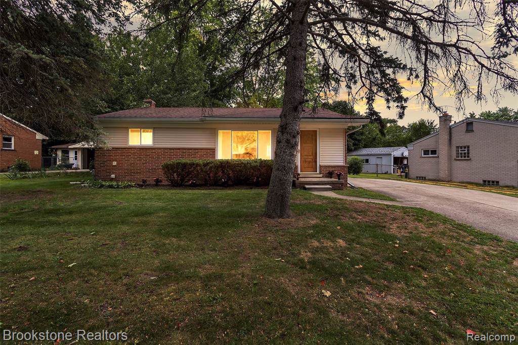 392 Winry Dr - Photo 1