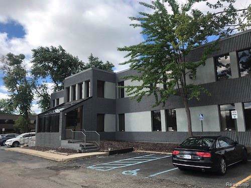 30680 Montpelier Dr - Photo 1
