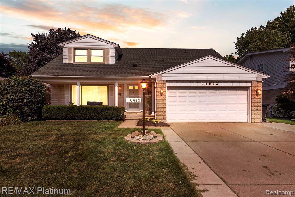 18912 Bondie Dr - Photo 1