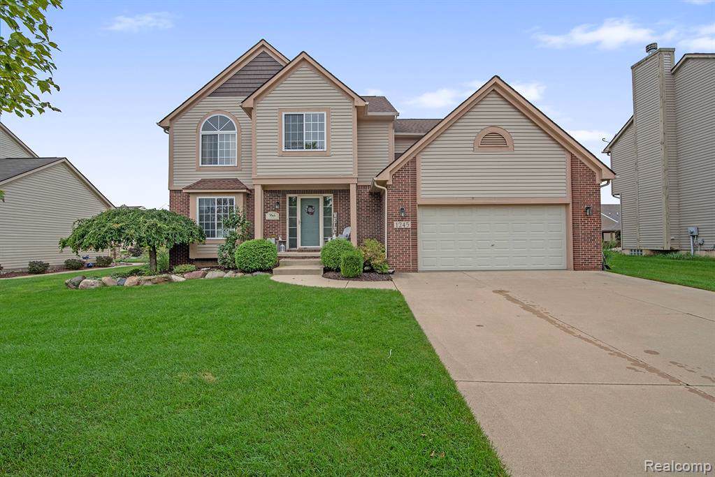 1245 Stonebrooke Dr - Photo 1