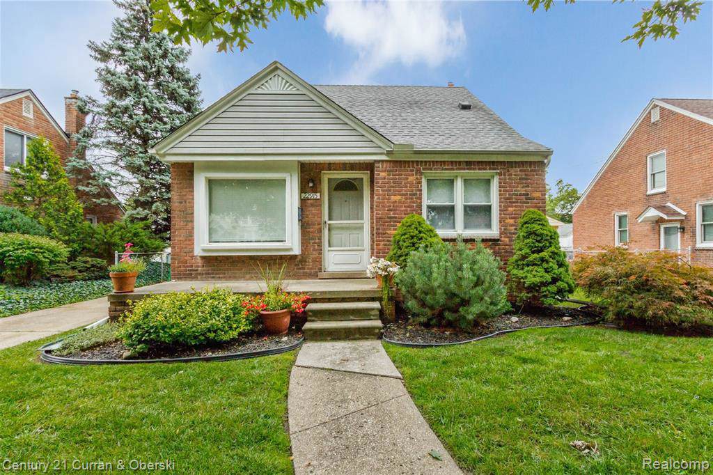 22915 Nona St - Photo 1