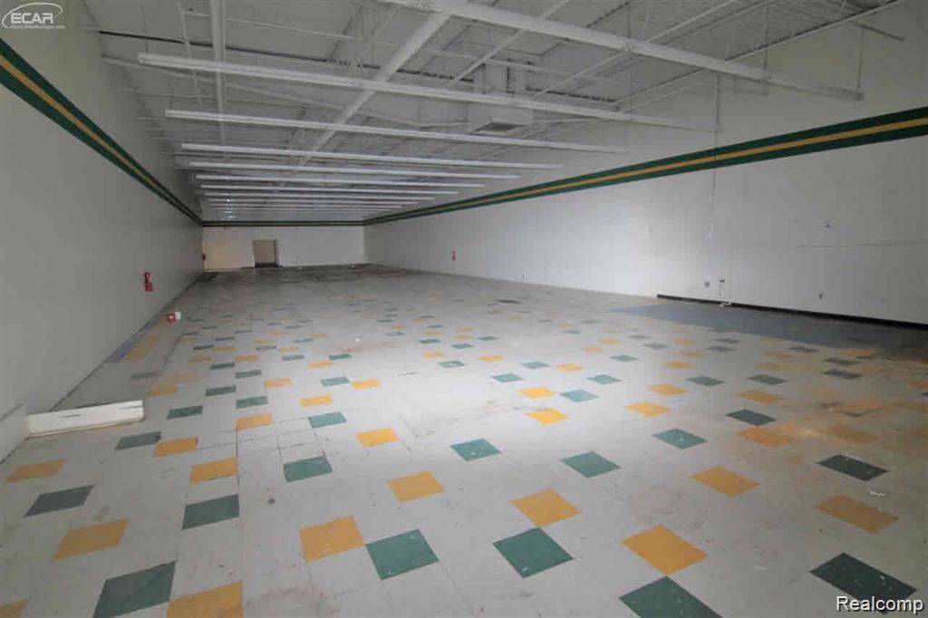 9098 Miller Rd - Photo 1