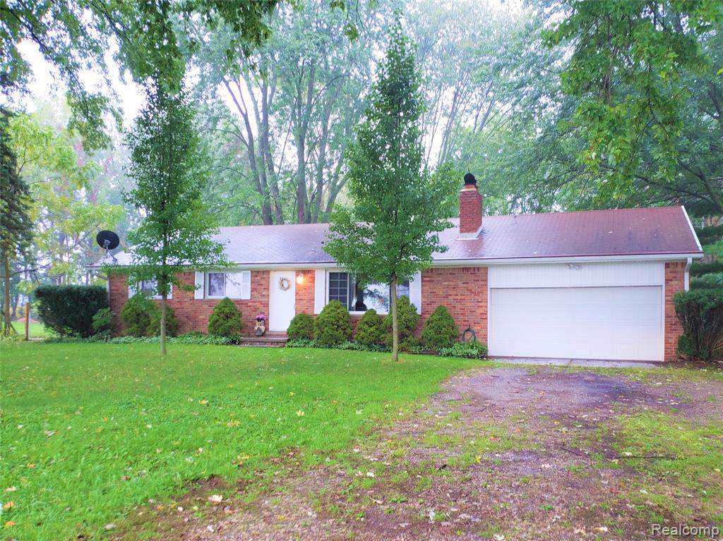 5381 Oak Grove Rd - Photo 1