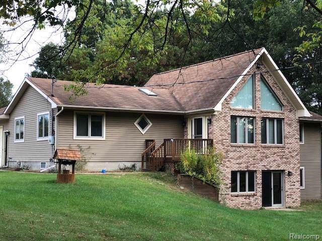 11381 Green Rd - Photo 1