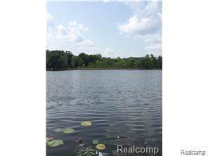 2636 Bay Dr - Photo 1