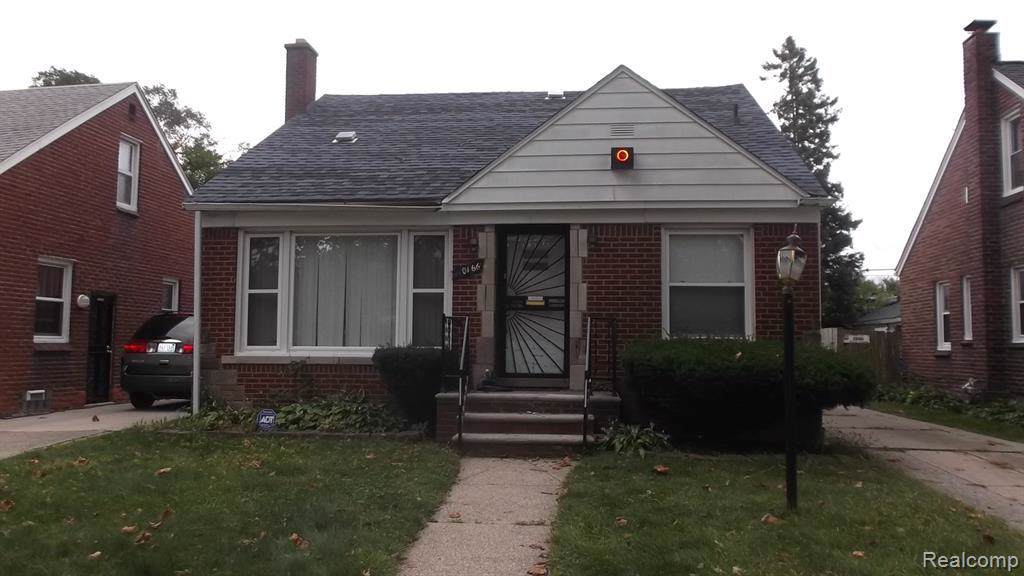 20166 Marx St - Photo 1