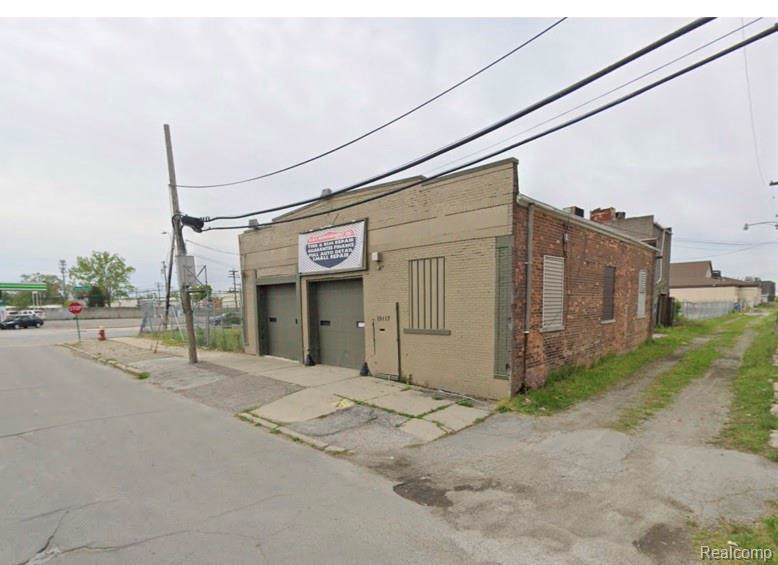 19117 Omira St St - Photo 1