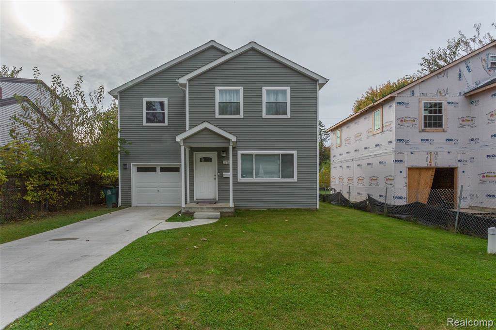 1750 Moorhouse St - Photo 1