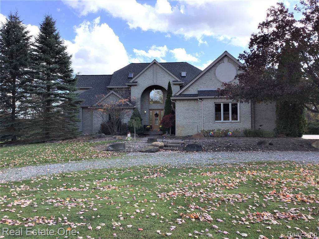 67712 Woods End Crt - Photo 1