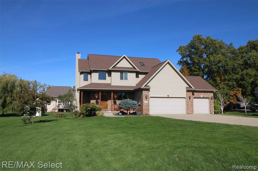 7469 Paradise Crt - Photo 1