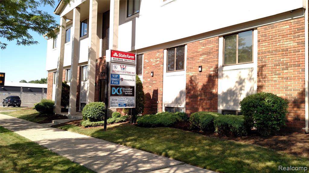 22777 Harper Ave - Photo 1