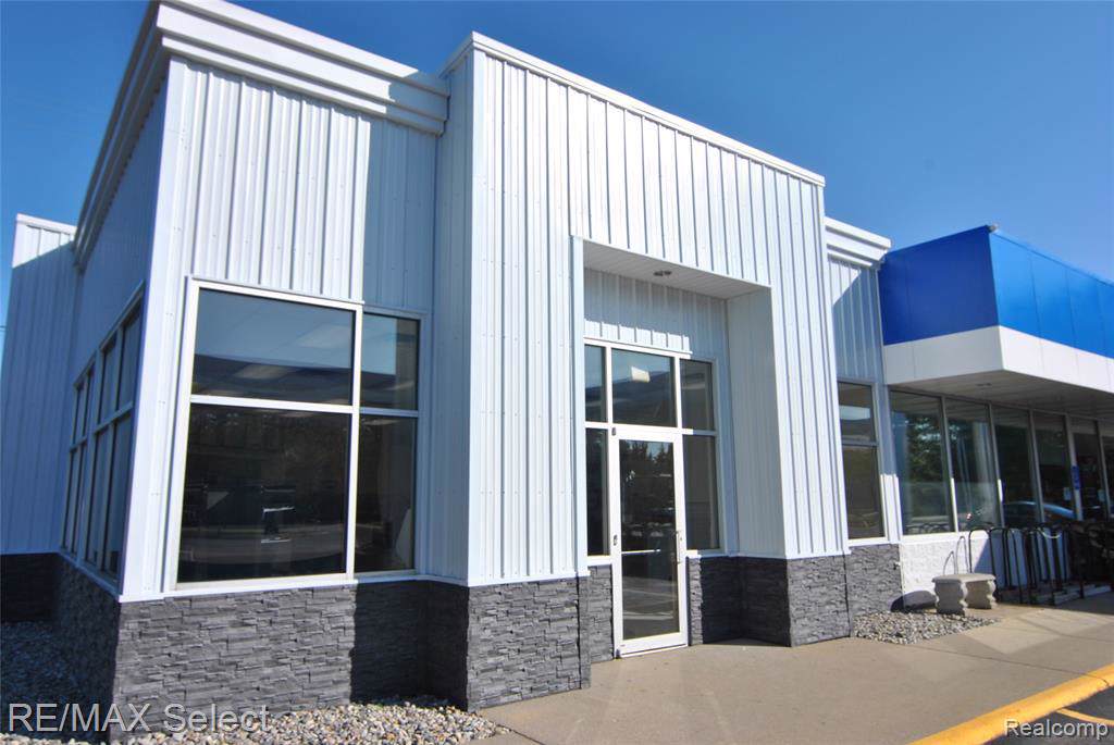 2099 Us 23 - Photo 1