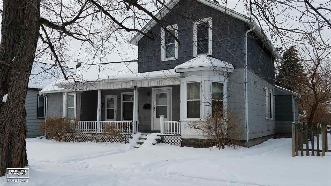 1807 10th Street - Photo 1