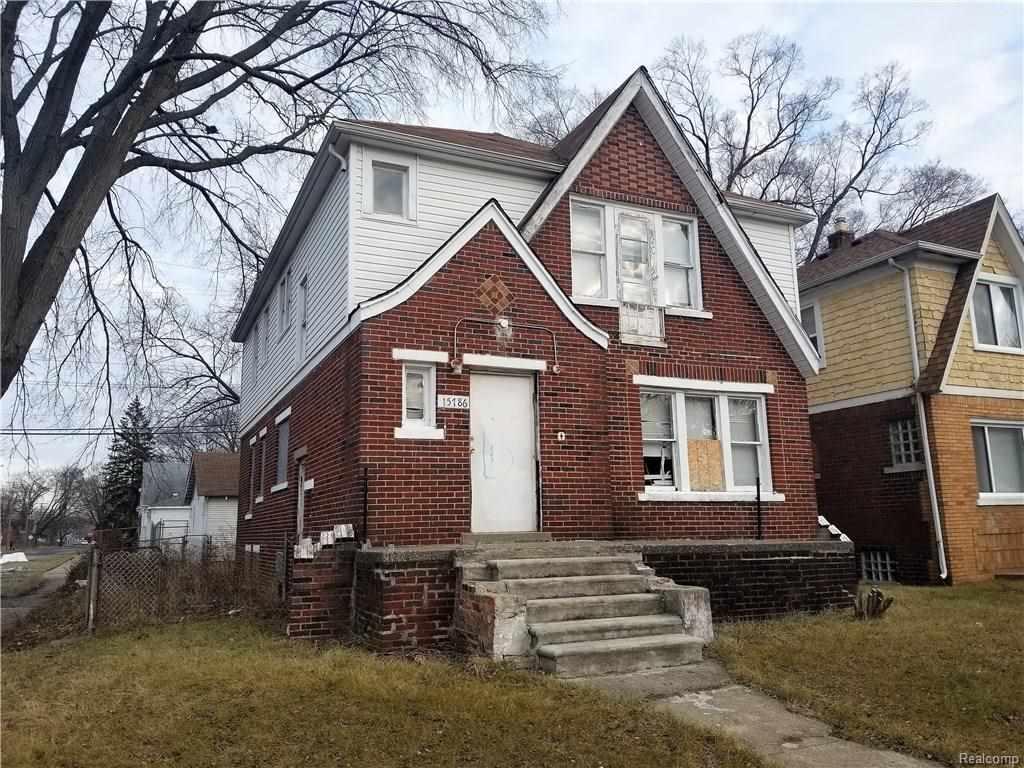 15786 Ardmore - Photo 1