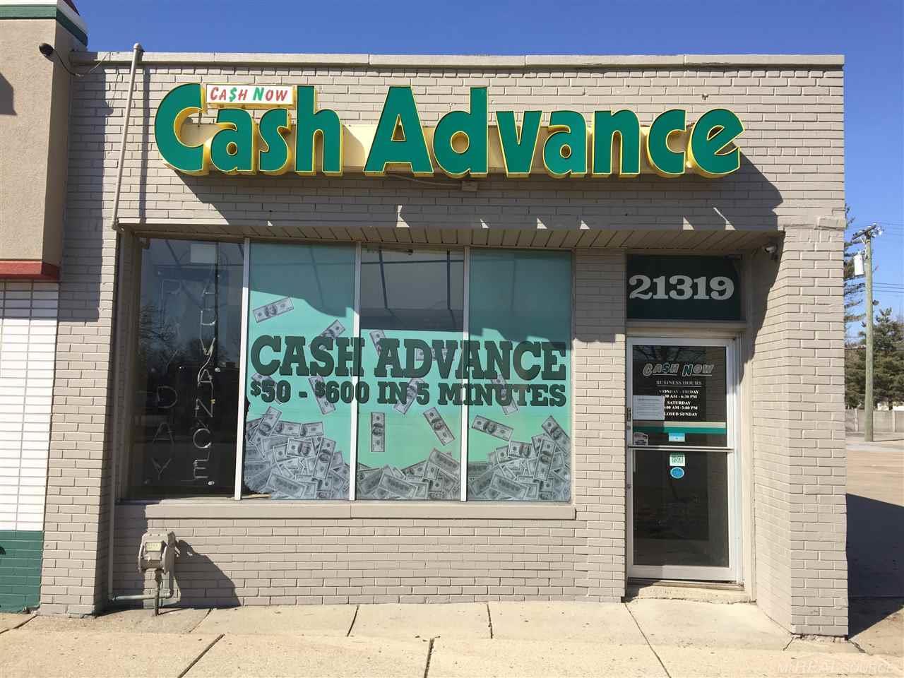 21319 Gratiot Avenue - Photo 1