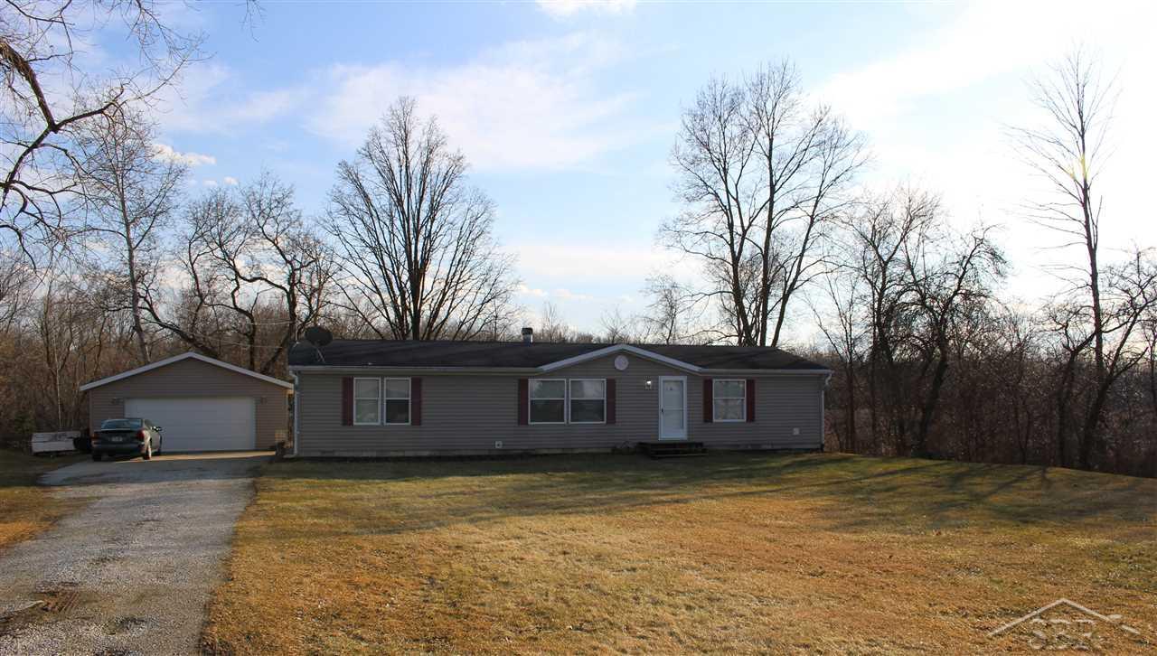 6872 Canada Rd. - Photo 1