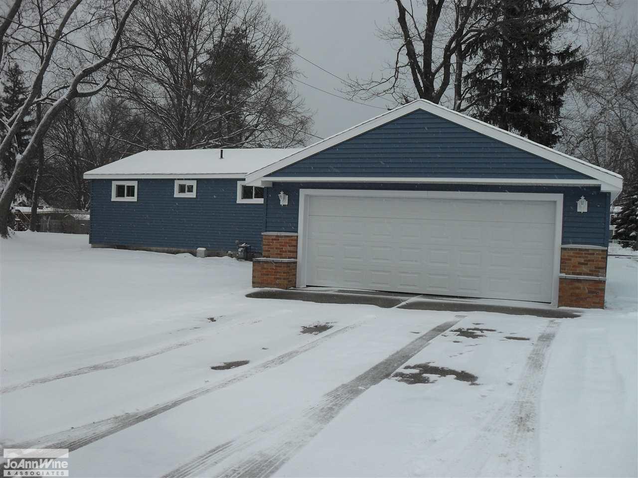 4440 Fairway - Photo 1
