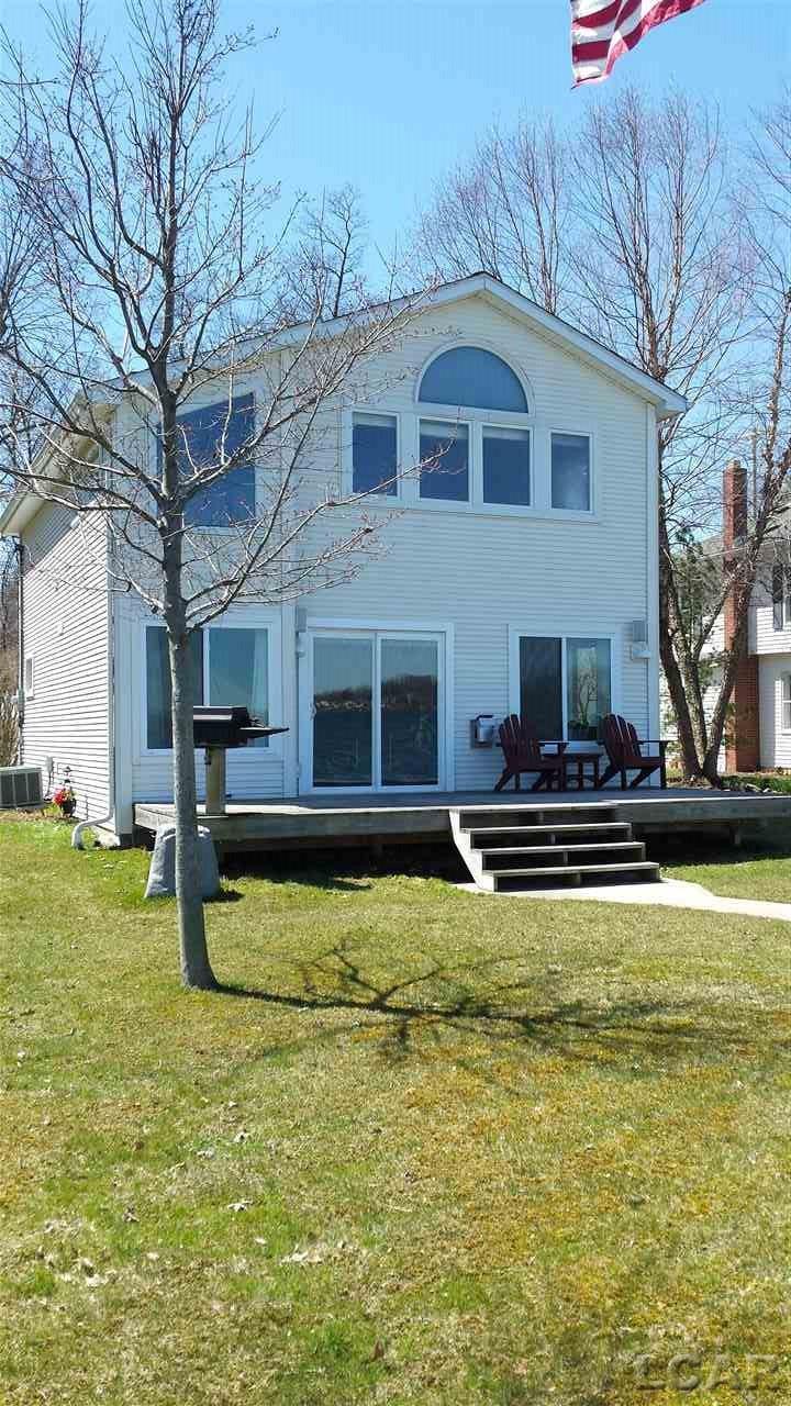 8210 Clarks Cove - Photo 1