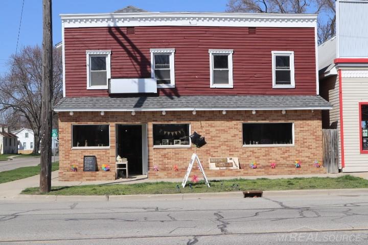 558 Broadway - Photo 1