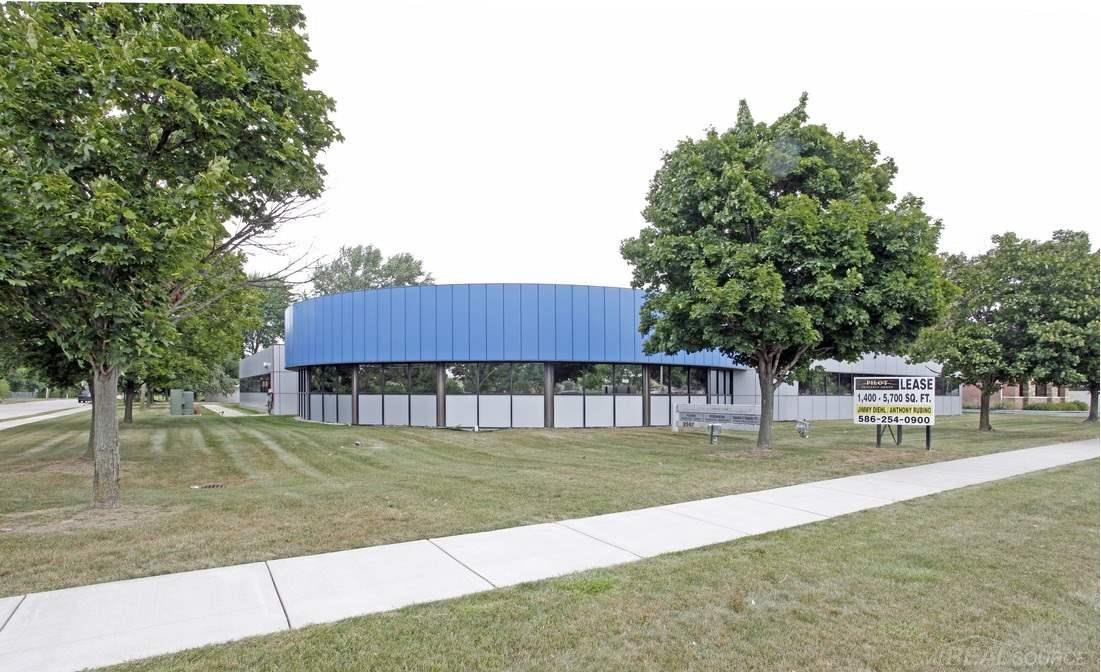 2567 Metro Parkway - Photo 1