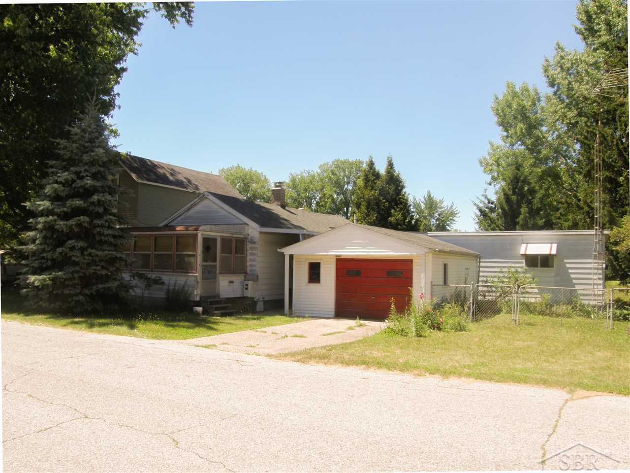 305 Water St. - Photo 1