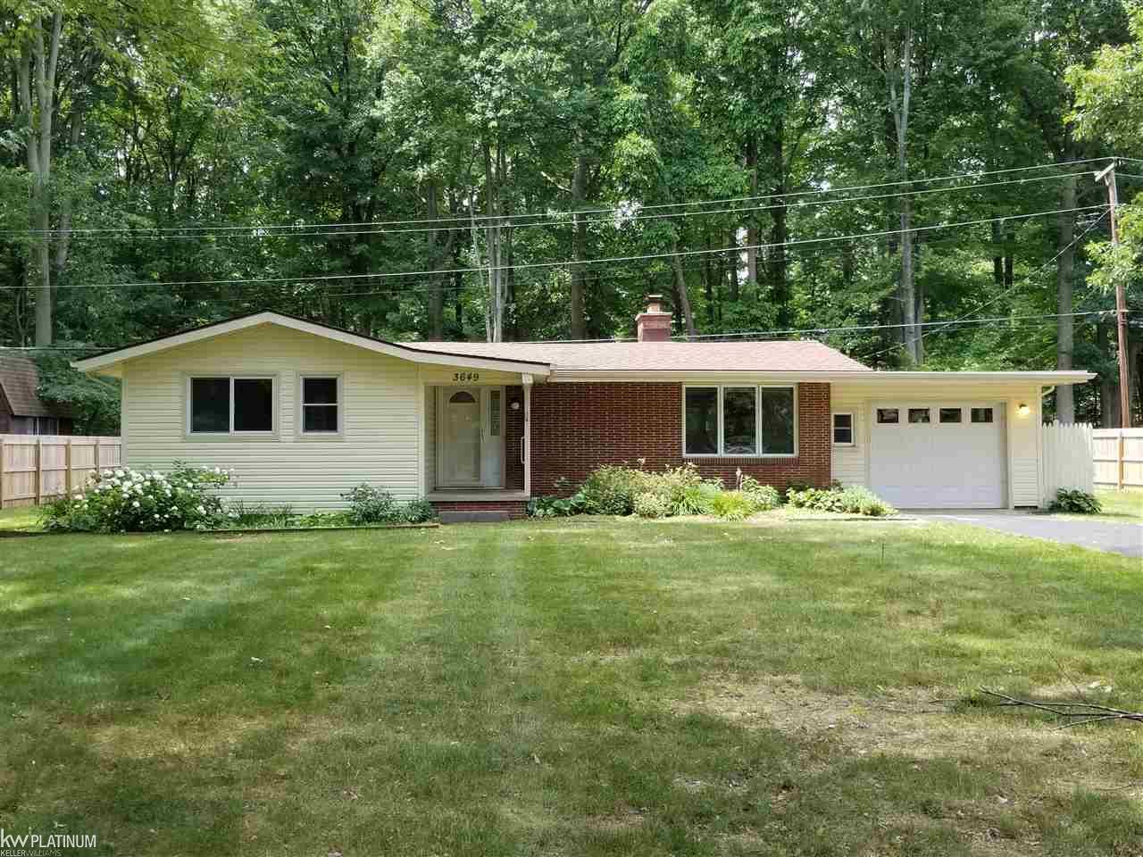 3649 Teeple - Photo 1