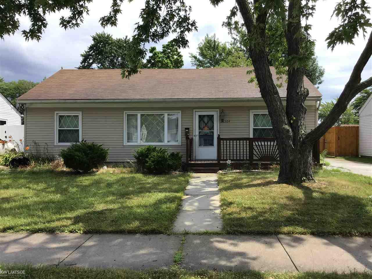26304 Normandy St - Photo 1