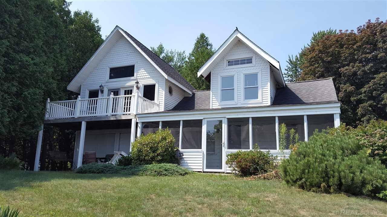 1091 Lakeside - Photo 1