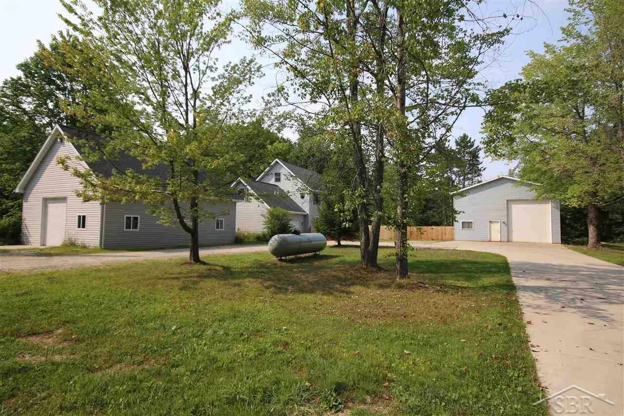 9344 Mead - Photo 1