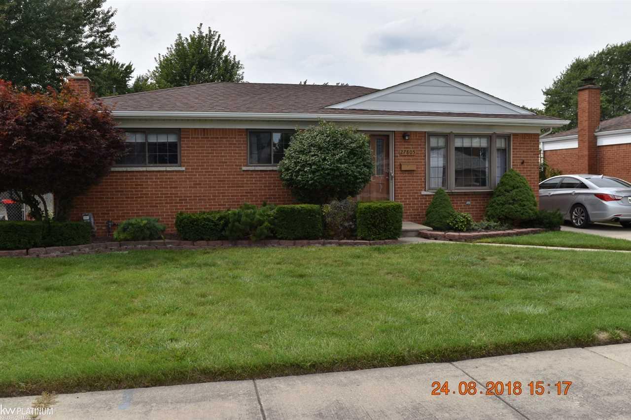 27805 Marilyn Dr - Photo 1