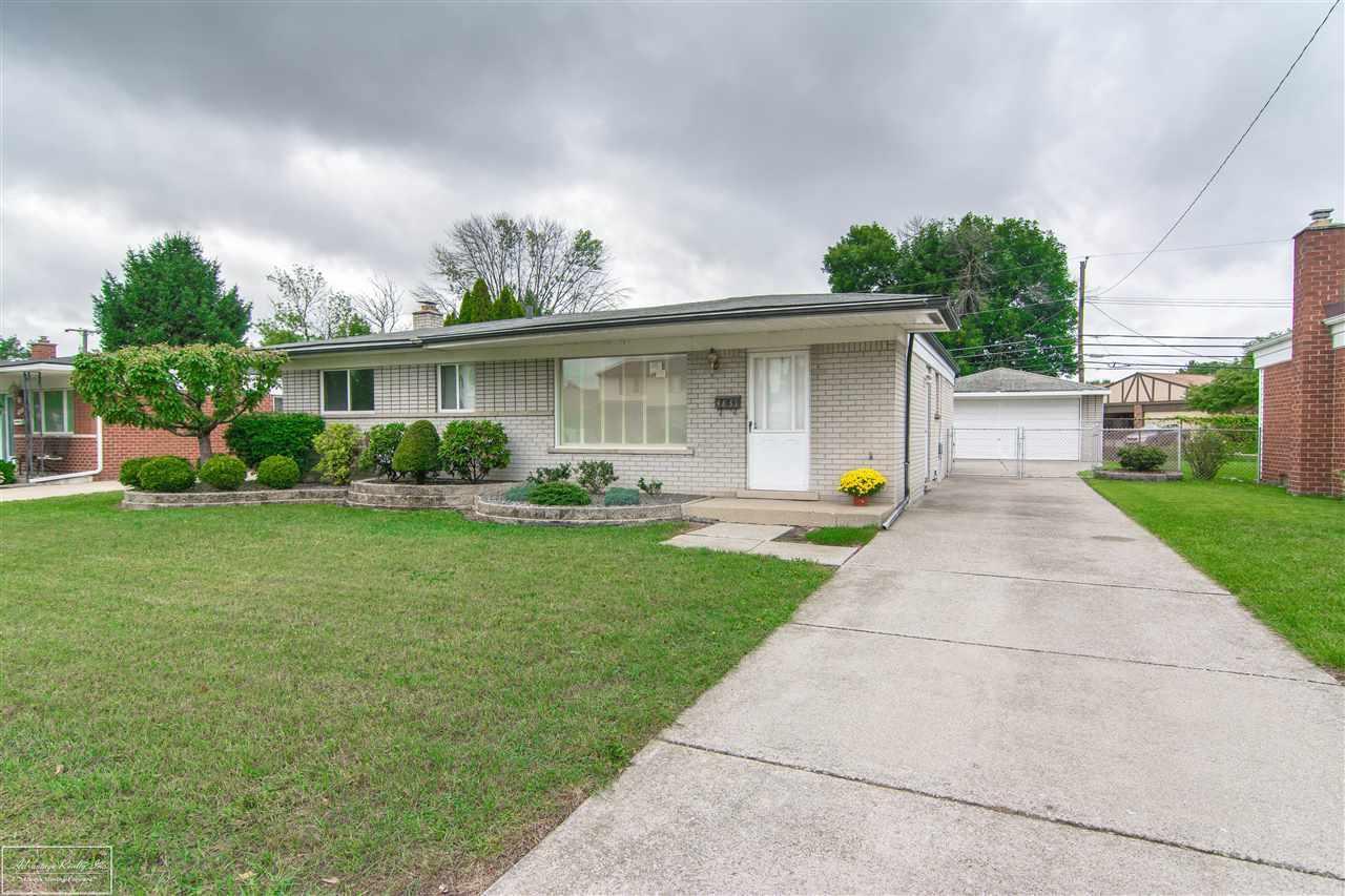 4831 Stilwell - Photo 1