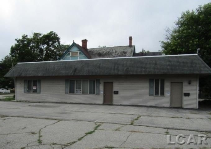 235 Broad - Photo 1
