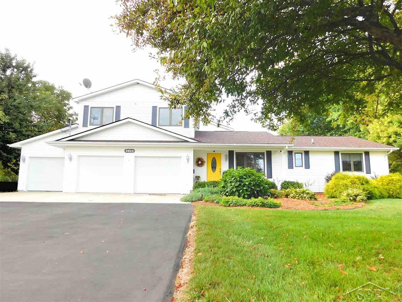 3411 Hackett - Photo 1