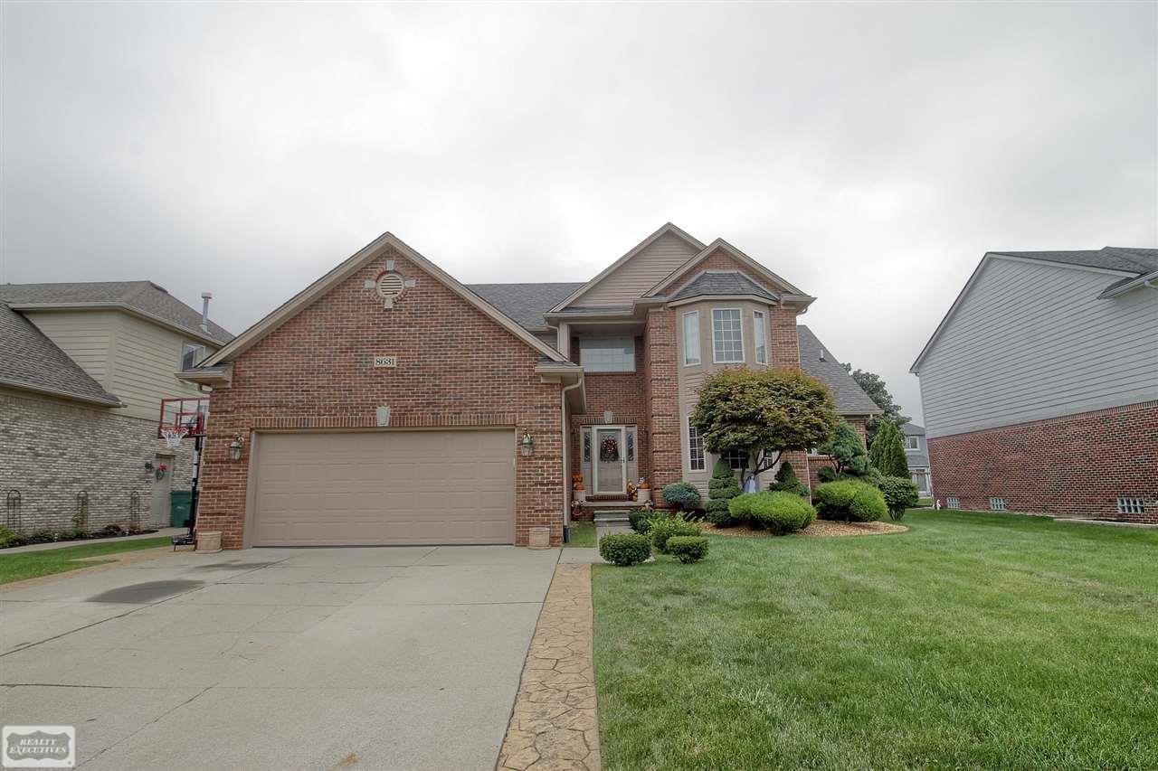 8631 Lillian Drive - Photo 1