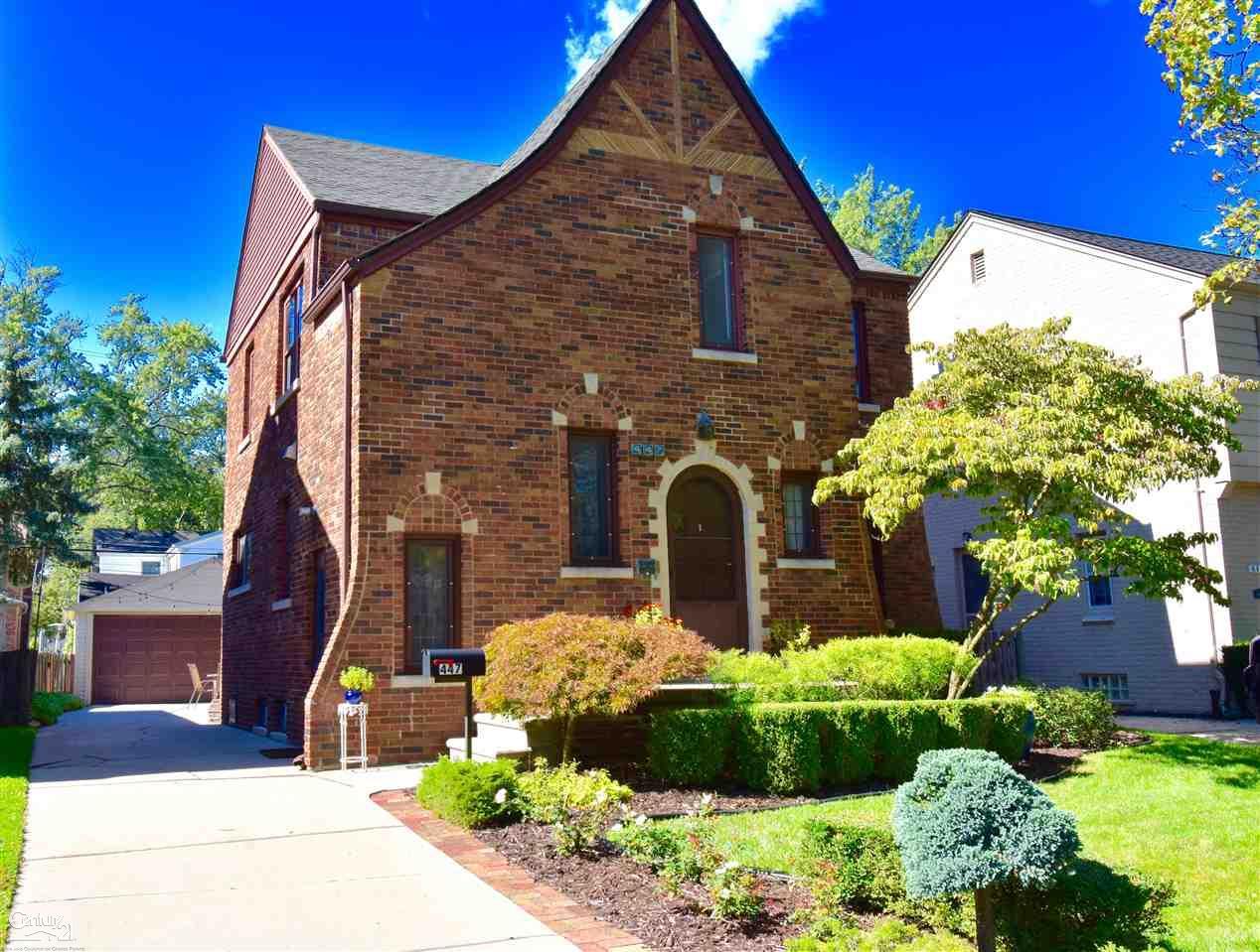 447 Mckinley - Photo 1