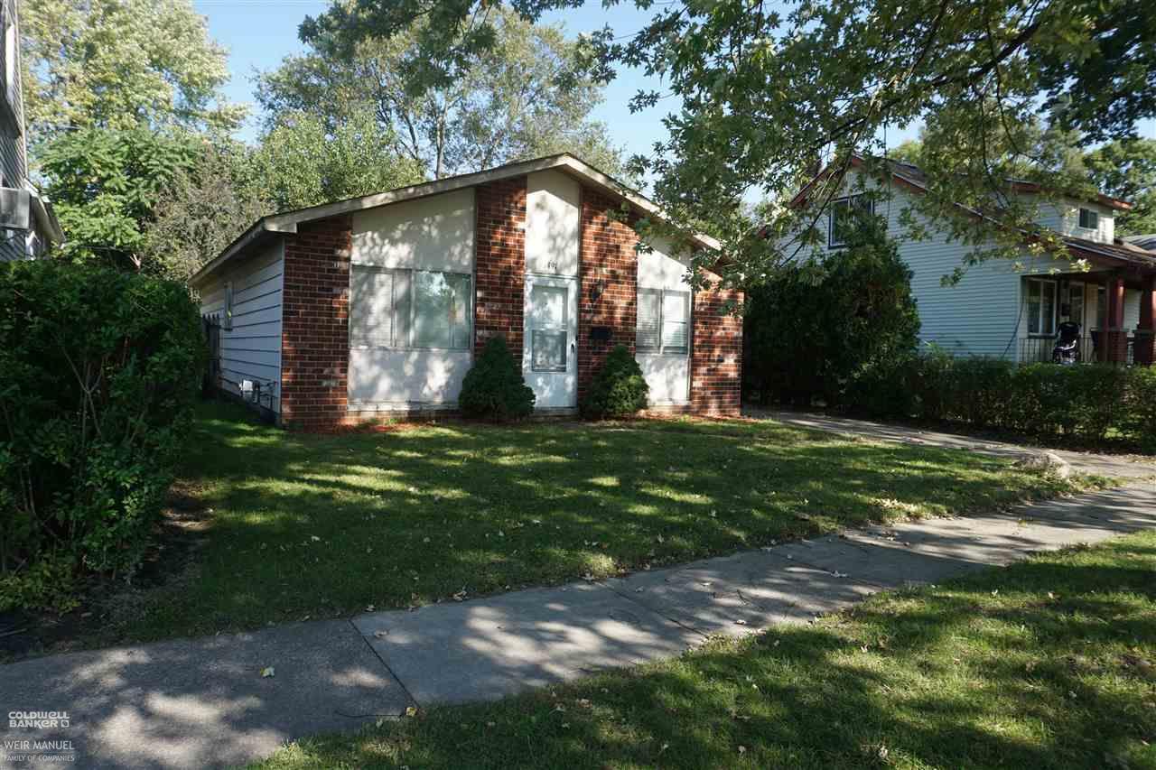 1491 Spencer - Photo 1