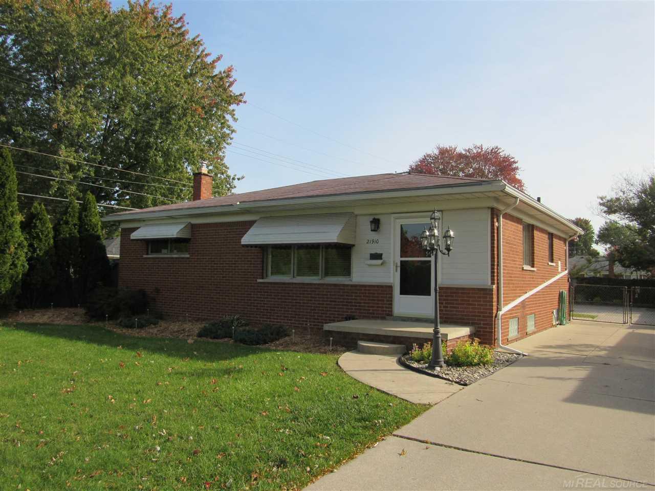 21910 Williams - Photo 1