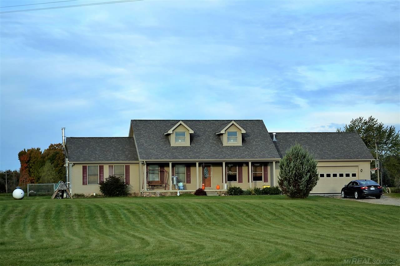 8471 Bricker - Photo 1