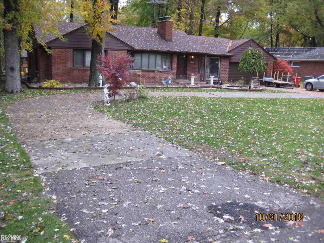 21837 Wendell - Photo 1