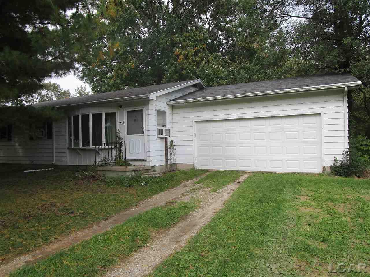 258 Normandy Drive - Photo 1