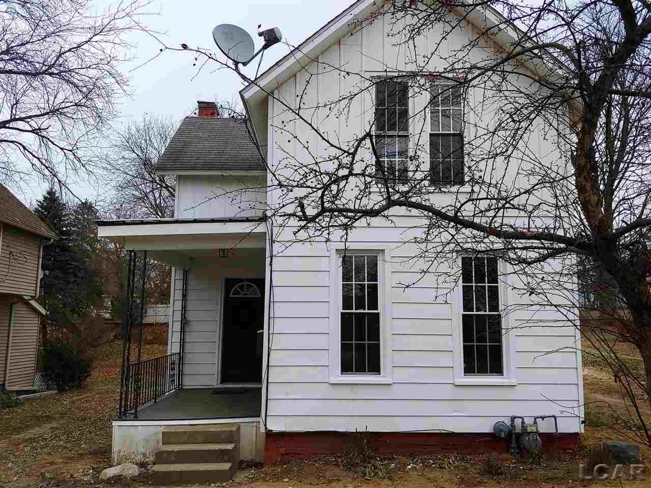 629 Winter St - Photo 1