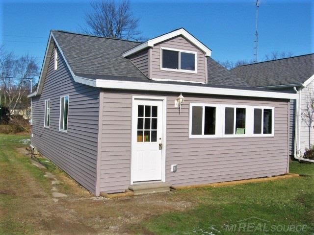 7295 Cedar - Photo 1