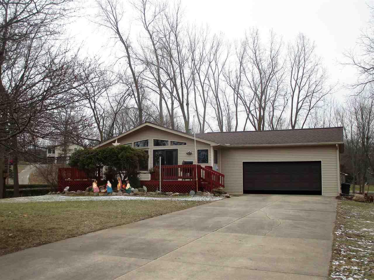 902 Meadow - Photo 1