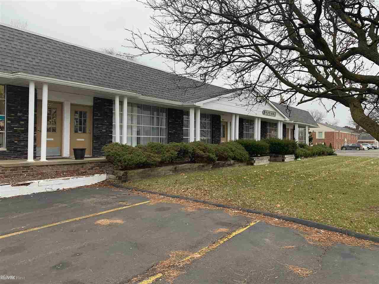 29936 Orchard Lake Rd. - Photo 1