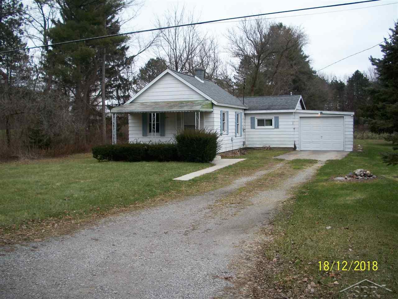 4040 Thomas - Photo 1