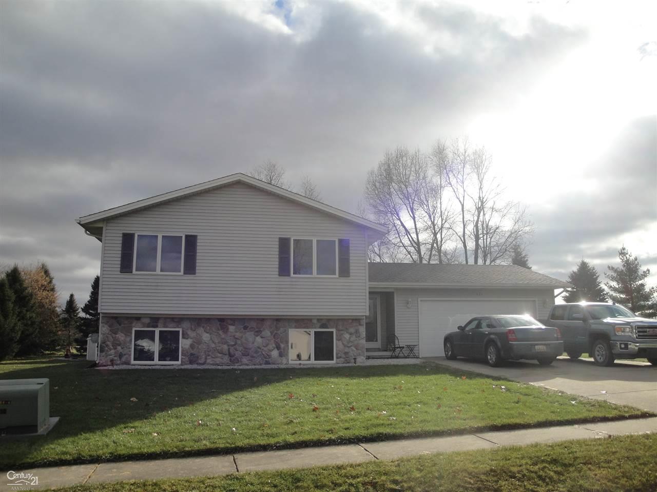 424 Jonathon - Photo 1